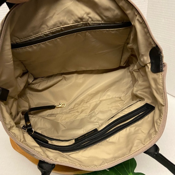 Michael Kors Travel Suitcase Bag - Picture 6 of 11